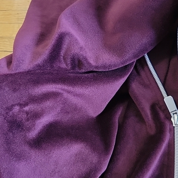 NWOT MARKS&SPENCER Velvet Burgundy Hoodie US 18 - Picture 5 of 7